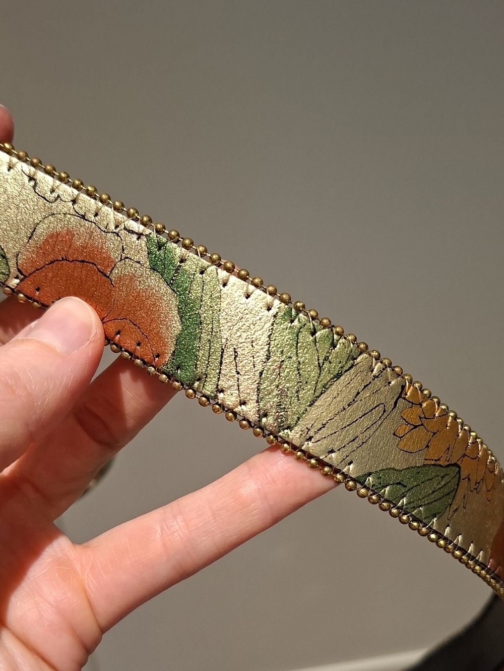 Vintage Dakota Gold & Floral Leather Belt w/ Gold Bead Accent - Picture 3 of 6